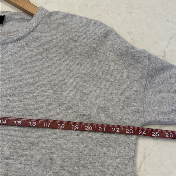 ME + EM Cashmere Sweater Size Large - Picture 6 of 8